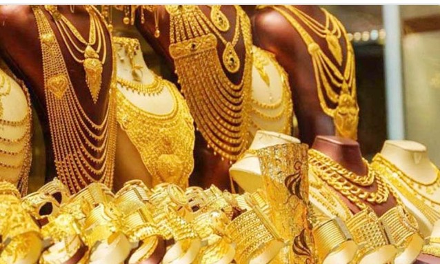 সোনার দাম, ভরি ২ লাখ ছুঁই ছুঁই